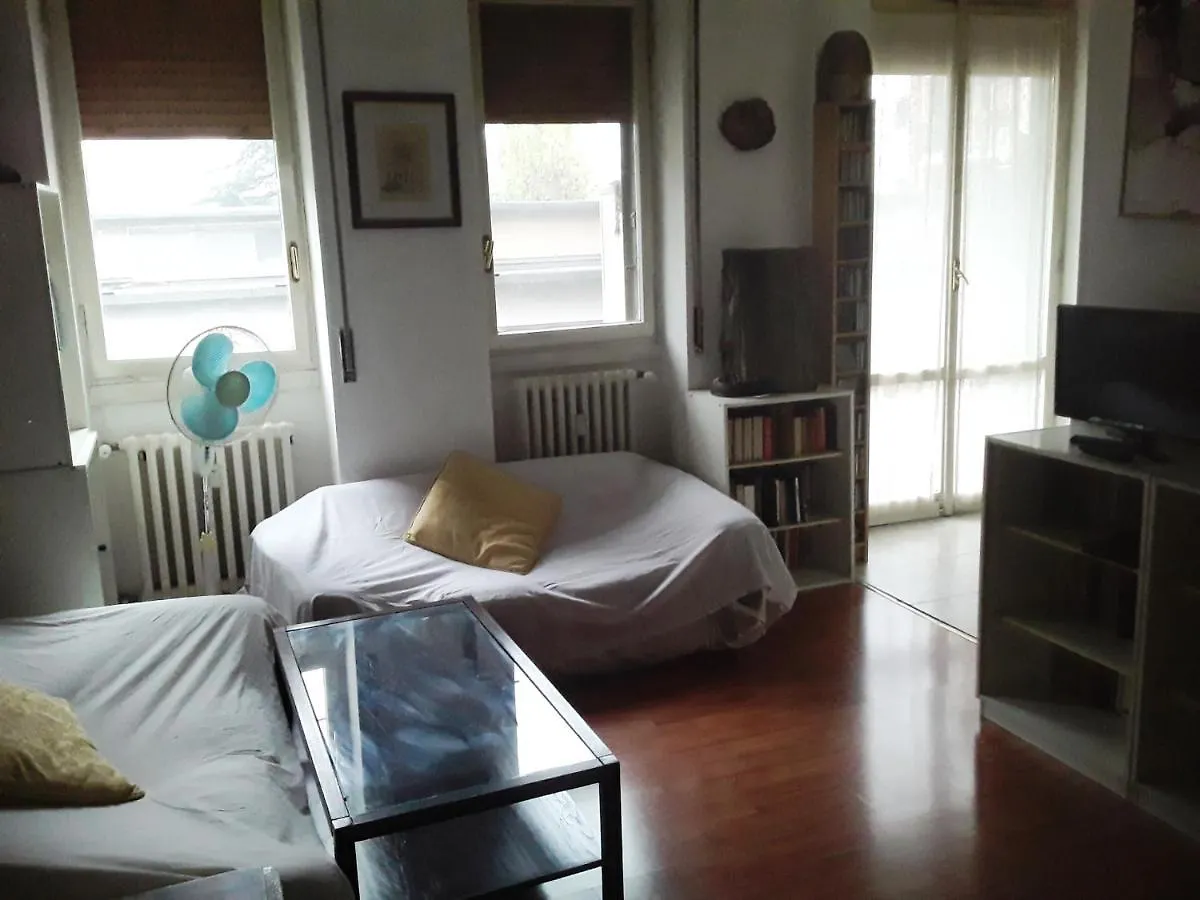 Kwatera prywatna Apartament Camera A Milano Zona Nolo Cimiano